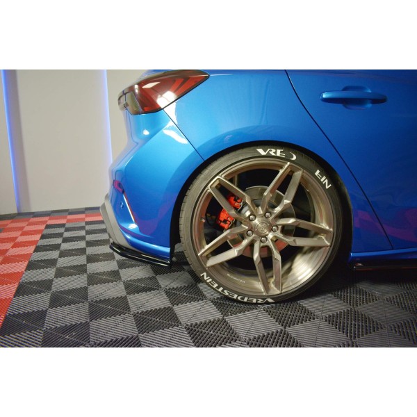 Lames pare-choc arrière Ford Focus St/Line V.2