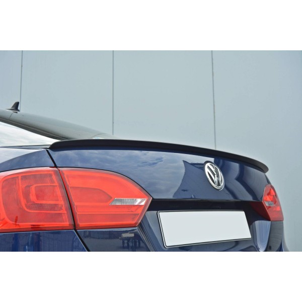 Rajout pare-chocs avant VW Jetta Mk6 Avant Facelift